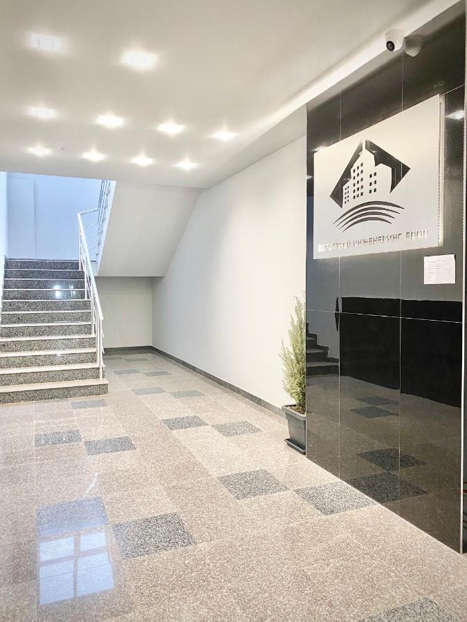 Art Apartment For 4 People Free Parking & Wifi 스타라 자고라 외부 사진
