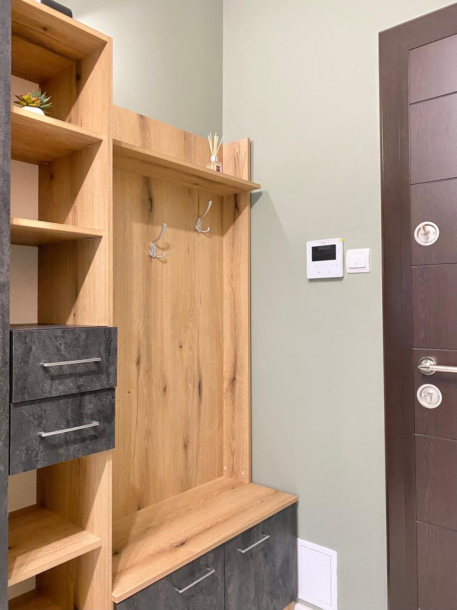 Art Apartment For 4 People Free Parking & Wifi 스타라 자고라 외부 사진